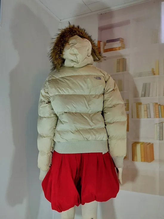 The North Face Women's Beige Puffer Jacket with Faux Fur Hood - Picture 9 of 9